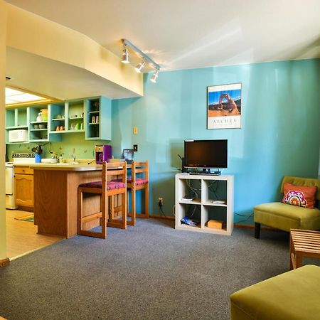 RT 3 - 1 bedroom condo minutes from Arches N.P. Moab Exterior foto